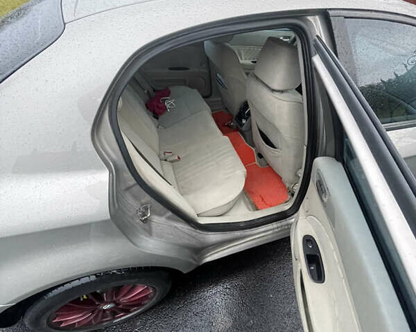 Серый Альфа Ромео 159, объемом двигателя 2.2 л и пробегом 260 тыс. км за 5500 $, фото 5 на Automoto.ua