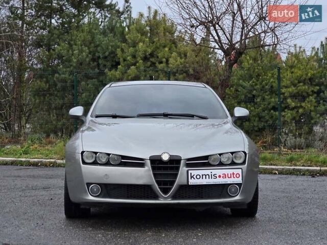 Сірий Альфа Ромео 159, об'ємом двигуна 1.9 л та пробігом 330 тис. км за 4499 $, фото 3 на Automoto.ua