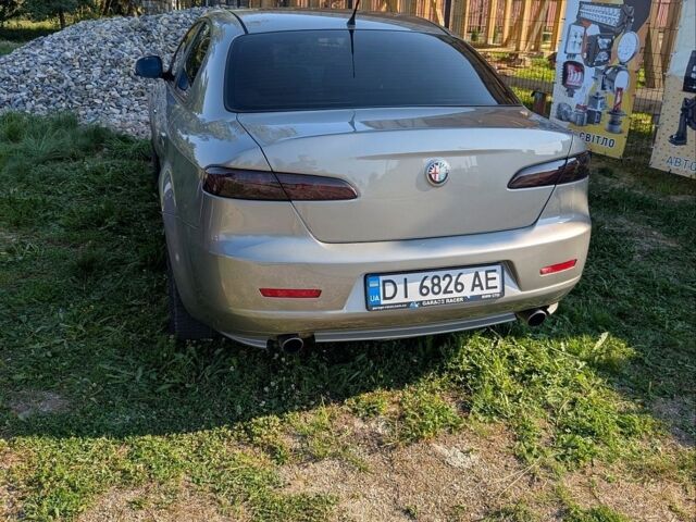 Серый Альфа Ромео 159, объемом двигателя 2.2 л и пробегом 271 тыс. км за 5900 $, фото 15 на Automoto.ua