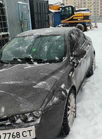 Сірий Альфа Ромео 159, об'ємом двигуна 1.9 л та пробігом 320 тис. км за 5100 $, фото 2 на Automoto.ua