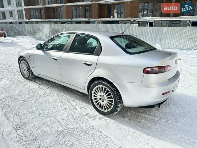 Серый Альфа Ромео 159, объемом двигателя 1.91 л и пробегом 310 тыс. км за 3999 $, фото 13 на Automoto.ua