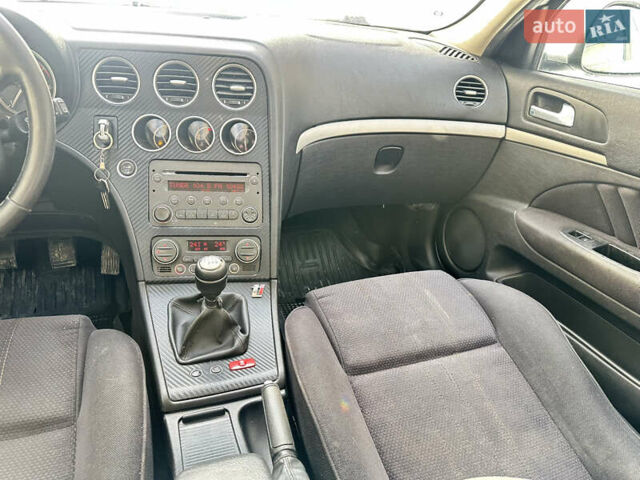 Серый Альфа Ромео 159, объемом двигателя 1.91 л и пробегом 310 тыс. км за 3999 $, фото 19 на Automoto.ua