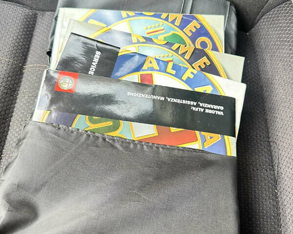 Серый Альфа Ромео 159, объемом двигателя 1.91 л и пробегом 310 тыс. км за 3999 $, фото 16 на Automoto.ua