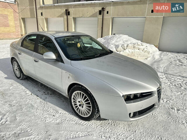 Серый Альфа Ромео 159, объемом двигателя 1.91 л и пробегом 310 тыс. км за 3999 $, фото 8 на Automoto.ua