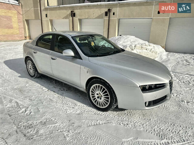 Серый Альфа Ромео 159, объемом двигателя 1.91 л и пробегом 310 тыс. км за 3999 $, фото 7 на Automoto.ua