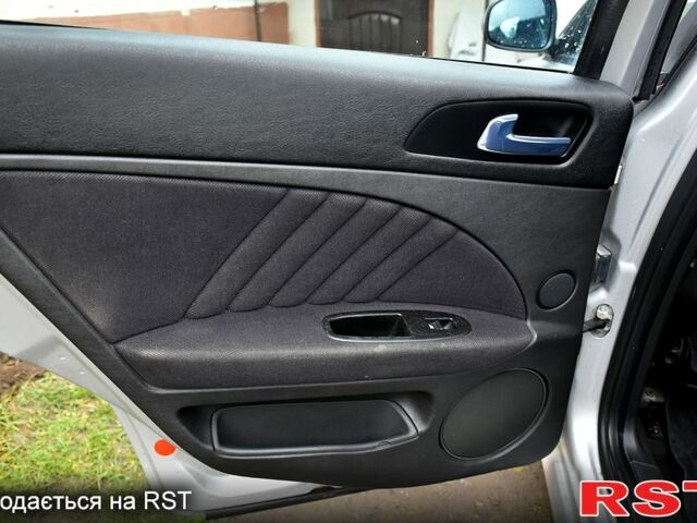 Сірий Альфа Ромео 159, об'ємом двигуна 1.9 л та пробігом 310 тис. км за 5000 $, фото 1 на Automoto.ua