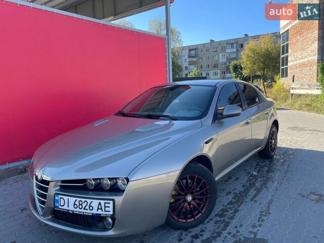 Серый Альфа Ромео 159, объемом двигателя 2.2 л и пробегом 250 тыс. км за 5999 $, фото 17 на Automoto.ua