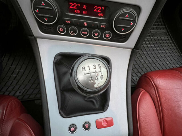 Серый Альфа Ромео 159, объемом двигателя 1.9 л и пробегом 235 тыс. км за 6200 $, фото 7 на Automoto.ua