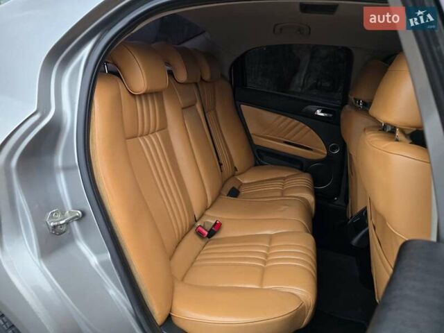 Сірий Альфа Ромео 159, об'ємом двигуна 1.9 л та пробігом 330 тис. км за 4499 $, фото 24 на Automoto.ua