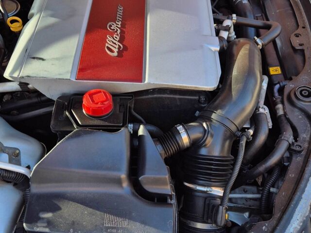 Сірий Альфа Ромео 159, об'ємом двигуна 2.4 л та пробігом 273 тис. км за 7200 $, фото 18 на Automoto.ua