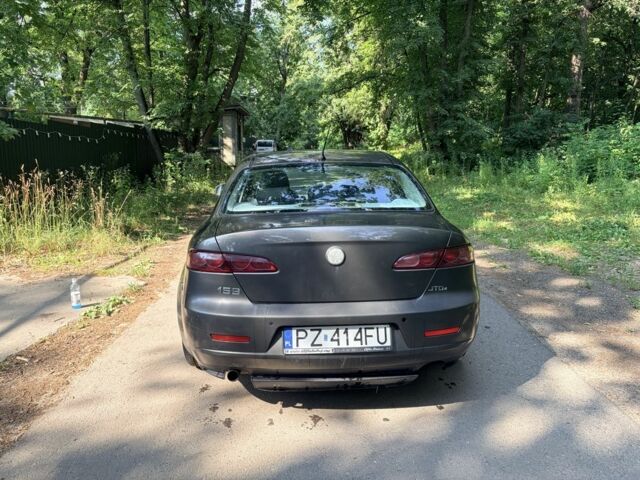 Сірий Альфа Ромео 159, об'ємом двигуна 1.9 л та пробігом 350 тис. км за 2000 $, фото 1 на Automoto.ua