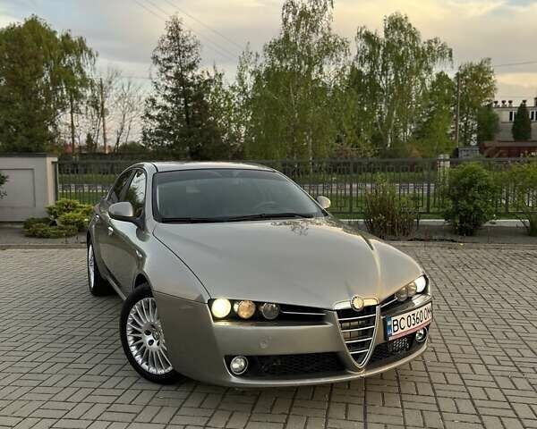 Серый Альфа Ромео 159, объемом двигателя 2.4 л и пробегом 89 тыс. км за 7800 $, фото 1 на Automoto.ua