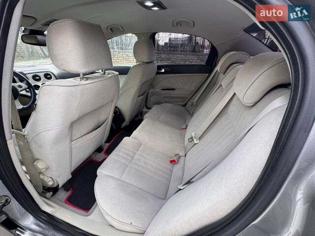 Сірий Альфа Ромео 159, об'ємом двигуна 1.91 л та пробігом 340 тис. км за 4999 $, фото 23 на Automoto.ua