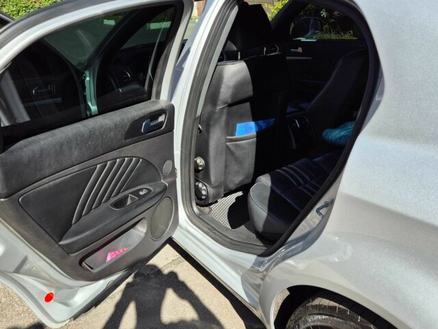 Сірий Альфа Ромео 159, об'ємом двигуна 2.4 л та пробігом 273 тис. км за 7200 $, фото 10 на Automoto.ua