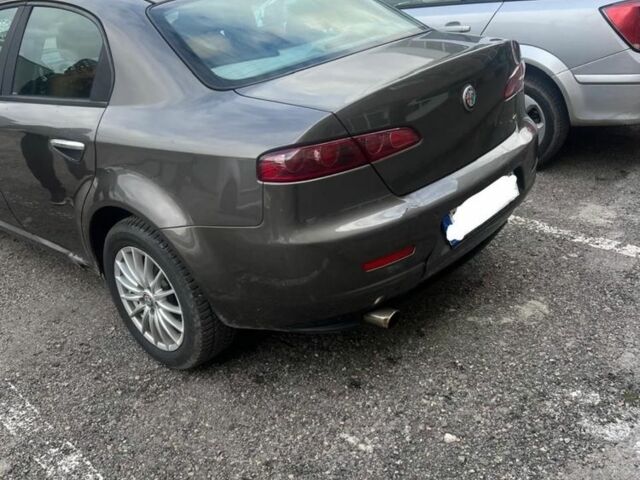 Сірий Альфа Ромео 159, об'ємом двигуна 1.9 л та пробігом 320 тис. км за 2500 $, фото 1 на Automoto.ua