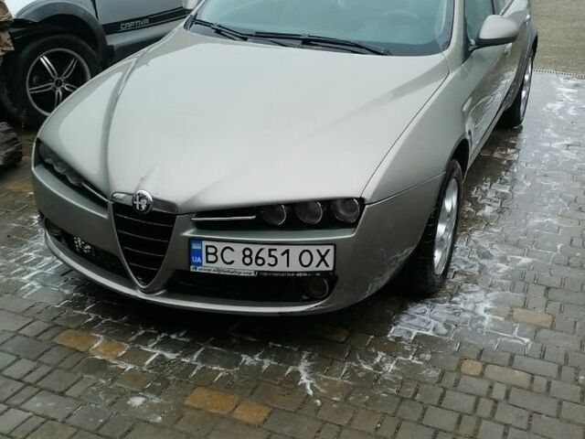 Сірий Альфа Ромео 159, об'ємом двигуна 1.9 л та пробігом 230 тис. км за 4200 $, фото 2 на Automoto.ua