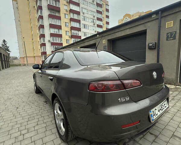 Серый Альфа Ромео 159, объемом двигателя 1.8 л и пробегом 290 тыс. км за 4800 $, фото 16 на Automoto.ua