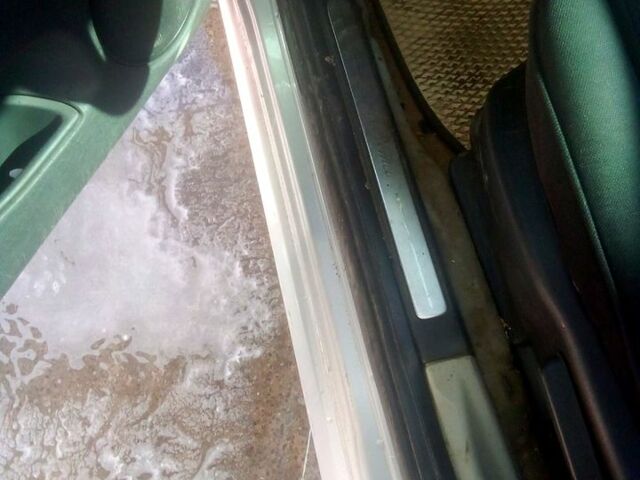 Сірий Альфа Ромео 159, об'ємом двигуна 1.9 л та пробігом 240 тис. км за 4800 $, фото 11 на Automoto.ua