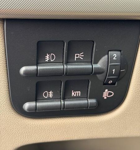 Сірий Альфа Ромео 159, об'ємом двигуна 1.91 л та пробігом 340 тис. км за 4999 $, фото 17 на Automoto.ua