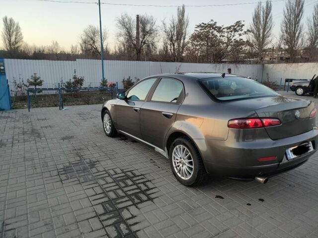 Сірий Альфа Ромео 159, об'ємом двигуна 0 л та пробігом 315 тис. км за 2600 $, фото 1 на Automoto.ua