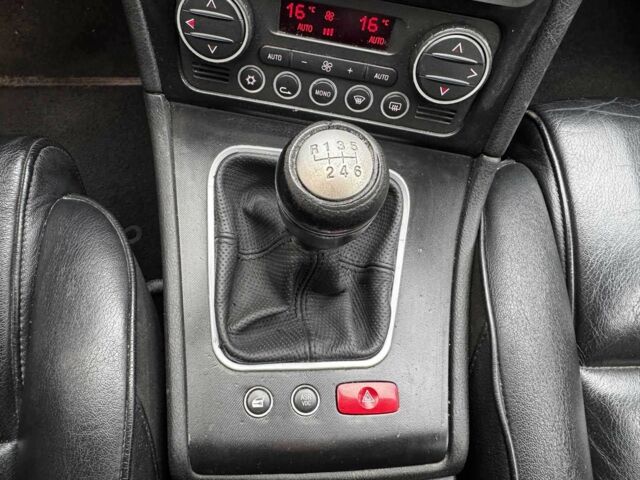 Серый Альфа Ромео 159, объемом двигателя 1.9 л и пробегом 304 тыс. км за 5590 $, фото 20 на Automoto.ua