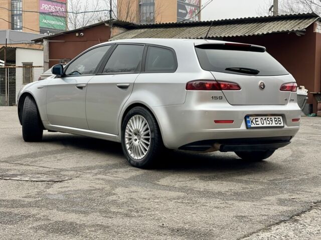 Серый Альфа Ромео 159, объемом двигателя 1.9 л и пробегом 295 тыс. км за 4700 $, фото 3 на Automoto.ua