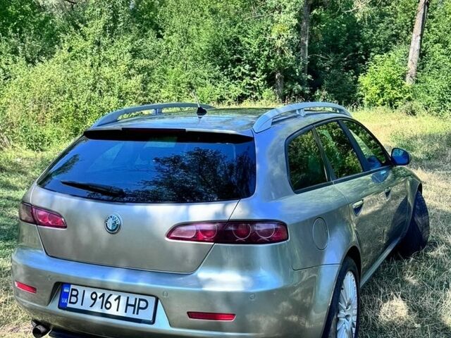 Серый Альфа Ромео 159, объемом двигателя 1.9 л и пробегом 344 тыс. км за 3750 $, фото 4 на Automoto.ua