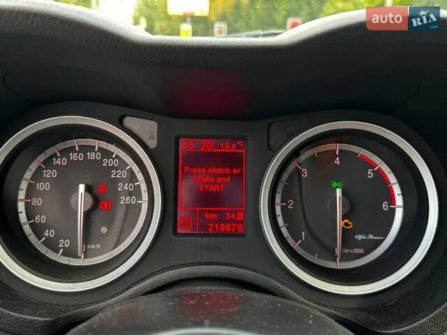 Серый Альфа Ромео 159, объемом двигателя 2.39 л и пробегом 220 тыс. км за 7300 $, фото 8 на Automoto.ua