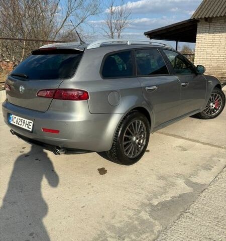 Сірий Альфа Ромео 159, об'ємом двигуна 2.4 л та пробігом 303 тис. км за 5900 $, фото 5 на Automoto.ua