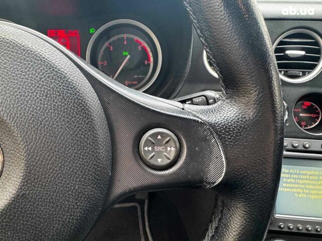 Серый Альфа Ромео 159, объемом двигателя 1.9 л и пробегом 304 тыс. км за 5590 $, фото 15 на Automoto.ua