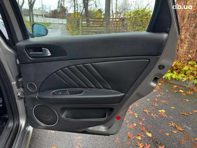 Серый Альфа Ромео 159, объемом двигателя 1.9 л и пробегом 304 тыс. км за 5590 $, фото 24 на Automoto.ua