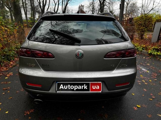 Серый Альфа Ромео 159, объемом двигателя 1.9 л и пробегом 304 тыс. км за 5590 $, фото 6 на Automoto.ua
