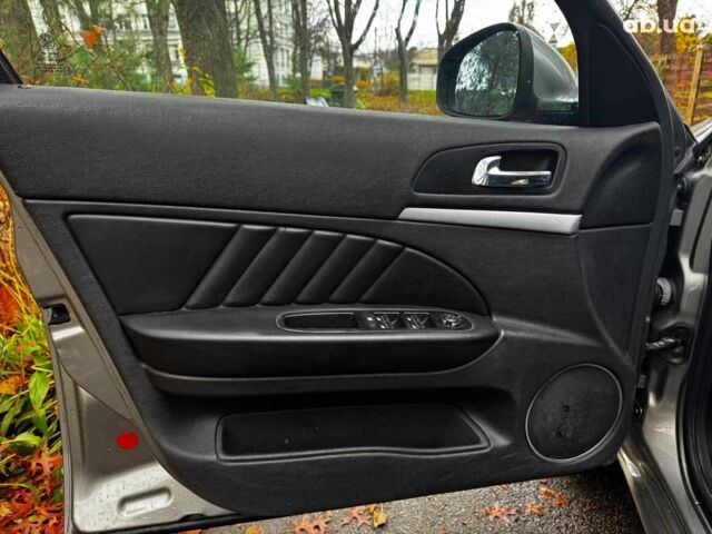 Серый Альфа Ромео 159, объемом двигателя 1.9 л и пробегом 304 тыс. км за 5590 $, фото 9 на Automoto.ua