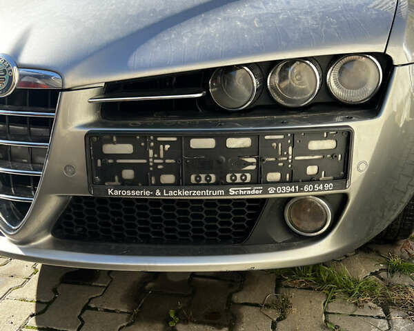 Альфа Ромео 159 2006 в Львове на Automoto.ua Серый Альфа Ромео 159, объемом двигателя 2.4 л и пробегом 250 тыс. км за 4000 $, фото 2 на Automoto.ua