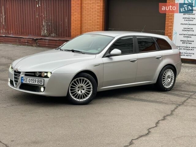 Серый Альфа Ромео 159, объемом двигателя 1.9 л и пробегом 295 тыс. км за 4700 $, фото 1 на Automoto.ua