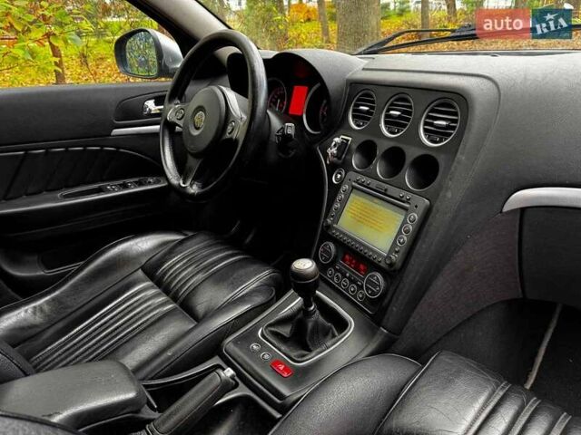 Серый Альфа Ромео 159, объемом двигателя 1.9 л и пробегом 304 тыс. км за 5590 $, фото 29 на Automoto.ua