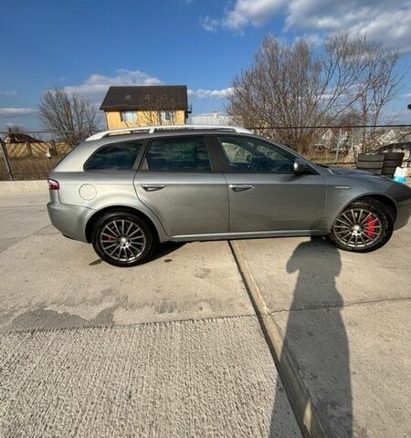 Сірий Альфа Ромео 159, об'ємом двигуна 2.4 л та пробігом 303 тис. км за 5900 $, фото 6 на Automoto.ua