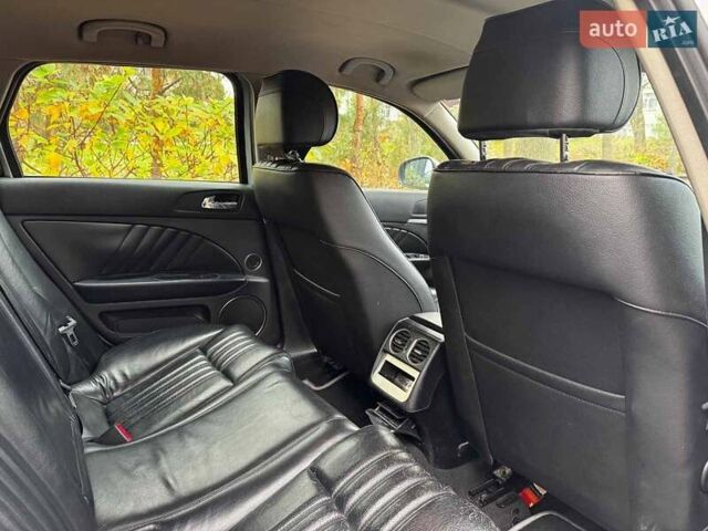 Серый Альфа Ромео 159, объемом двигателя 1.9 л и пробегом 304 тыс. км за 5590 $, фото 25 на Automoto.ua