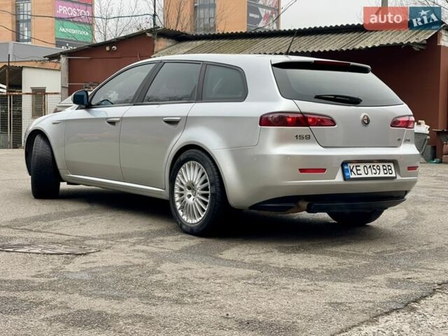 Серый Альфа Ромео 159, объемом двигателя 1.9 л и пробегом 295 тыс. км за 4700 $, фото 3 на Automoto.ua