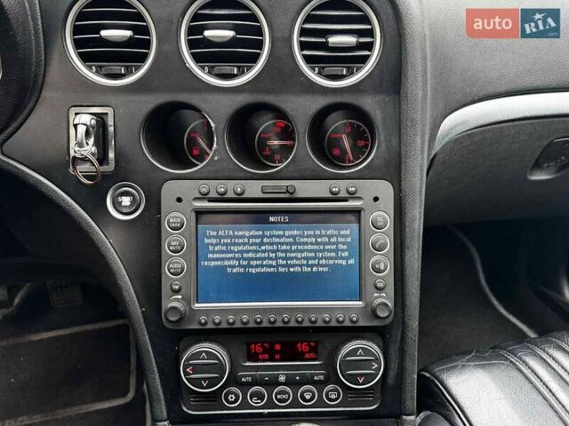 Серый Альфа Ромео 159, объемом двигателя 1.9 л и пробегом 304 тыс. км за 5590 $, фото 17 на Automoto.ua