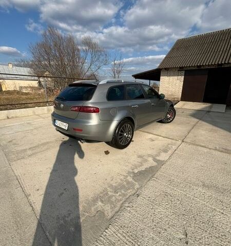 Сірий Альфа Ромео 159, об'ємом двигуна 2.4 л та пробігом 303 тис. км за 5900 $, фото 4 на Automoto.ua