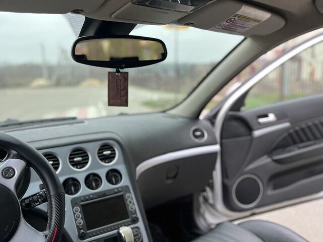 Серый Альфа Ромео 159, объемом двигателя 2.4 л и пробегом 252 тыс. км за 3500 $, фото 12 на Automoto.ua