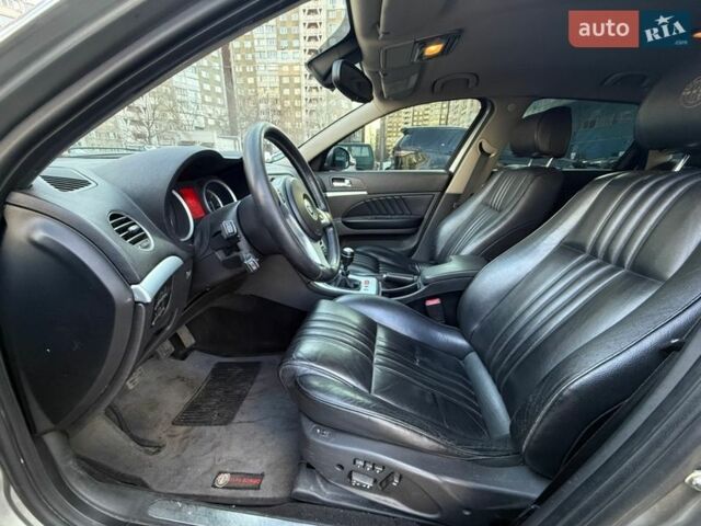 Сірий Альфа Ромео 159, об'ємом двигуна 2.4 л та пробігом 320 тис. км за 5500 $, фото 10 на Automoto.ua