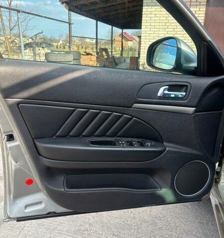 Сірий Альфа Ромео 159, об'ємом двигуна 2.4 л та пробігом 303 тис. км за 5900 $, фото 18 на Automoto.ua