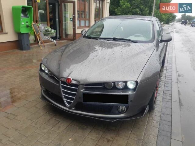 Серый Альфа Ромео 159, объемом двигателя 1.9 л и пробегом 265 тыс. км за 6600 $, фото 9 на Automoto.ua