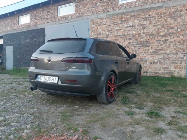 Сірий Альфа Ромео 159, об'ємом двигуна 1.9 л та пробігом 265 тис. км за 6600 $, фото 13 на Automoto.ua