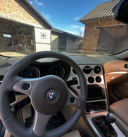 Сірий Альфа Ромео 159, об'ємом двигуна 1.9 л та пробігом 254 тис. км за 5300 $, фото 5 на Automoto.ua