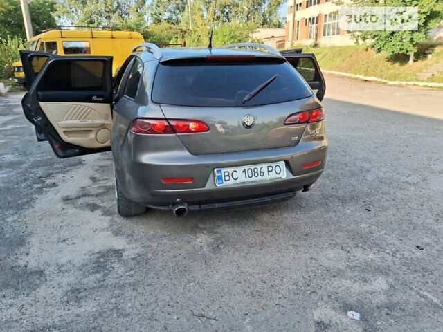 Сірий Альфа Ромео 159, об'ємом двигуна 2.2 л та пробігом 216 тис. км за 6500 $, фото 4 на Automoto.ua