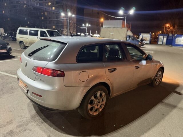 Серый Альфа Ромео 159, объемом двигателя 1.9 л и пробегом 252 тыс. км за 3300 $, фото 3 на Automoto.ua