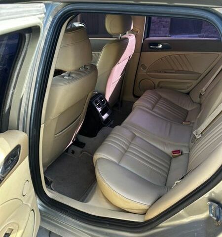 Сірий Альфа Ромео 159, об'ємом двигуна 1.9 л та пробігом 254 тис. км за 5300 $, фото 9 на Automoto.ua